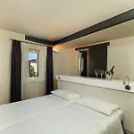 La Porta Luxury Guest house 4*