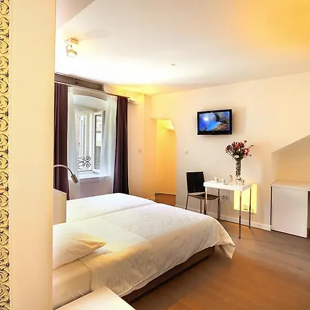 בית הארחה La Porta Luxury