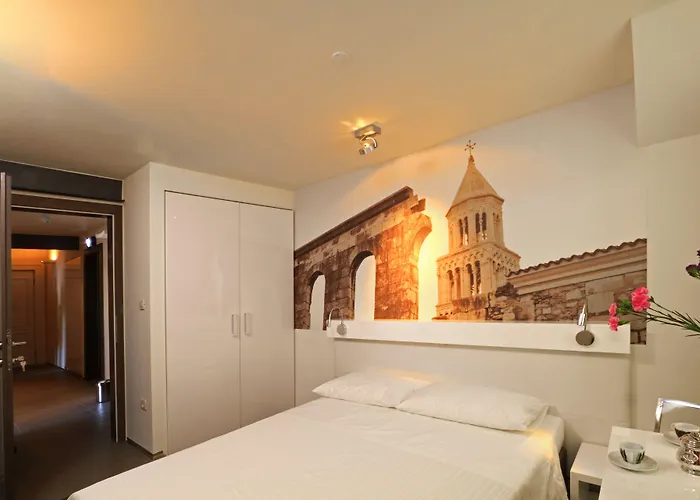 Guest house La Porta Luxury Split