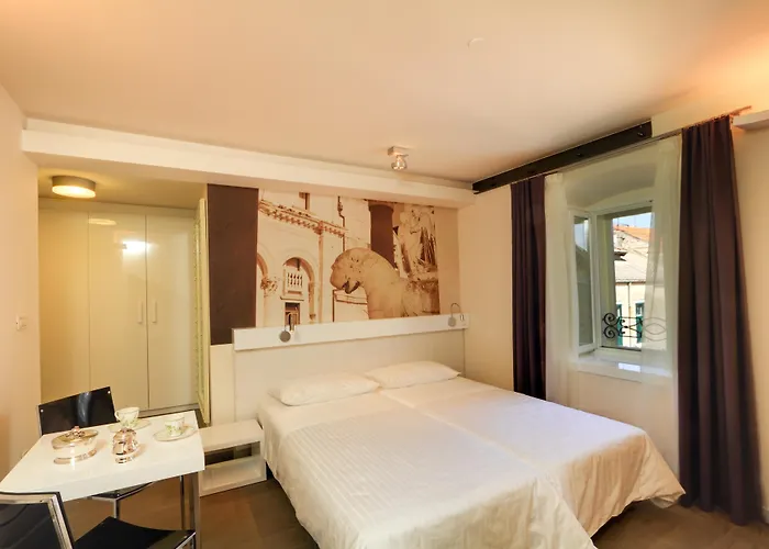 La Porta Luxury Guest house Split